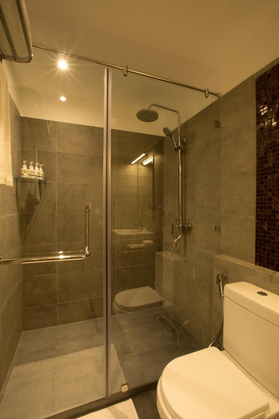 Yara Hotel 4*