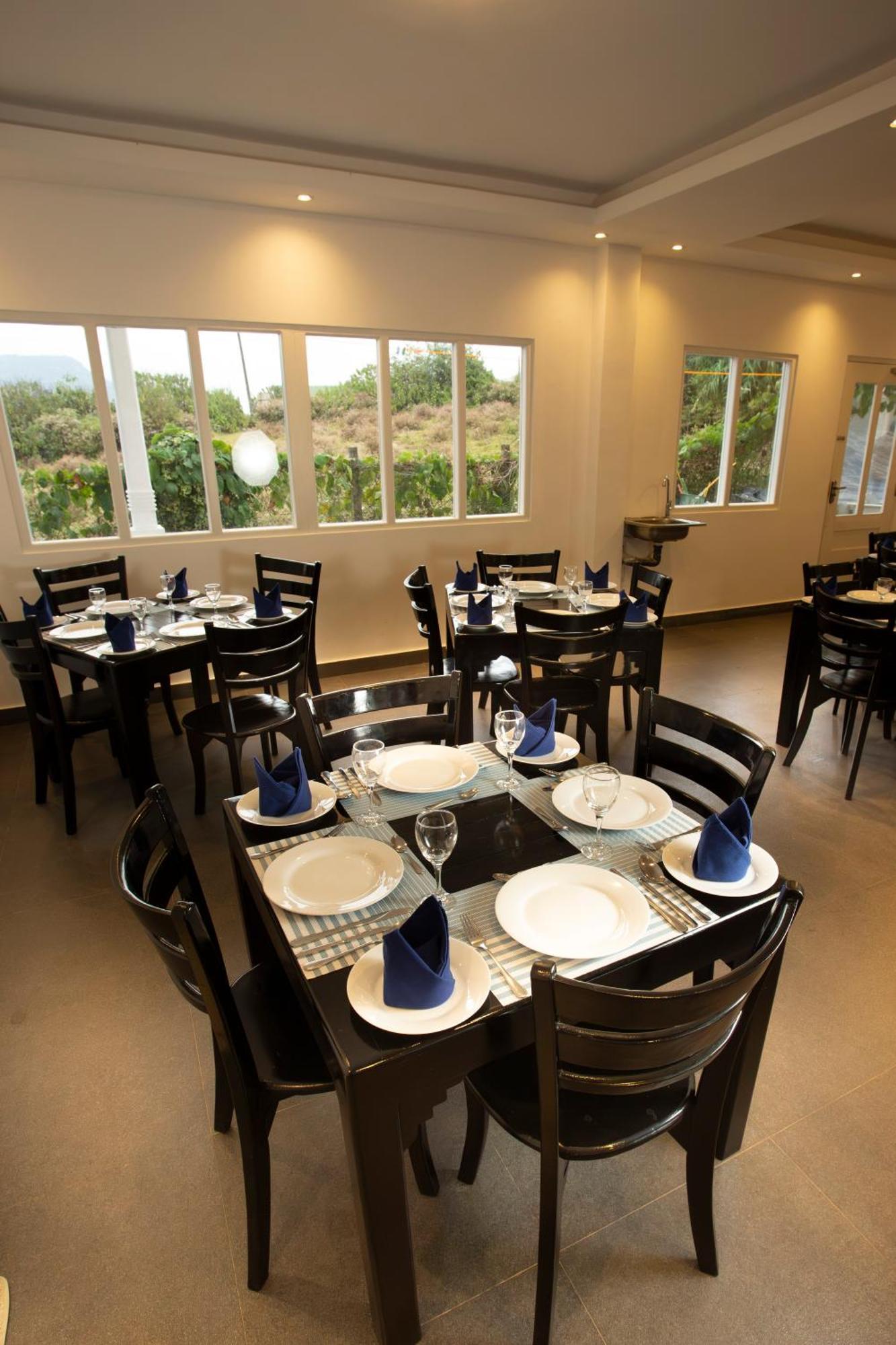 Country Club 3*