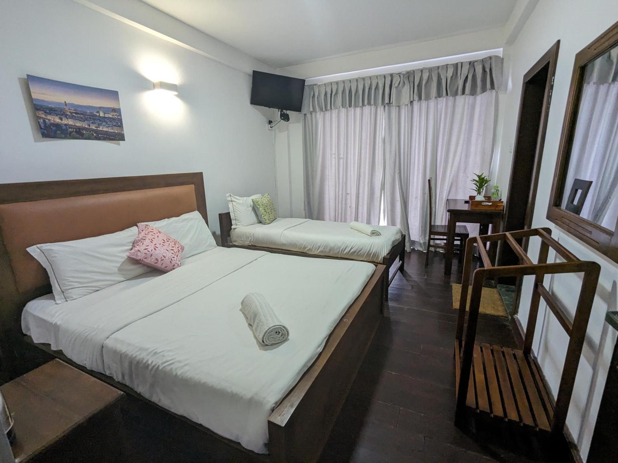 Moon Bed & Breakfast