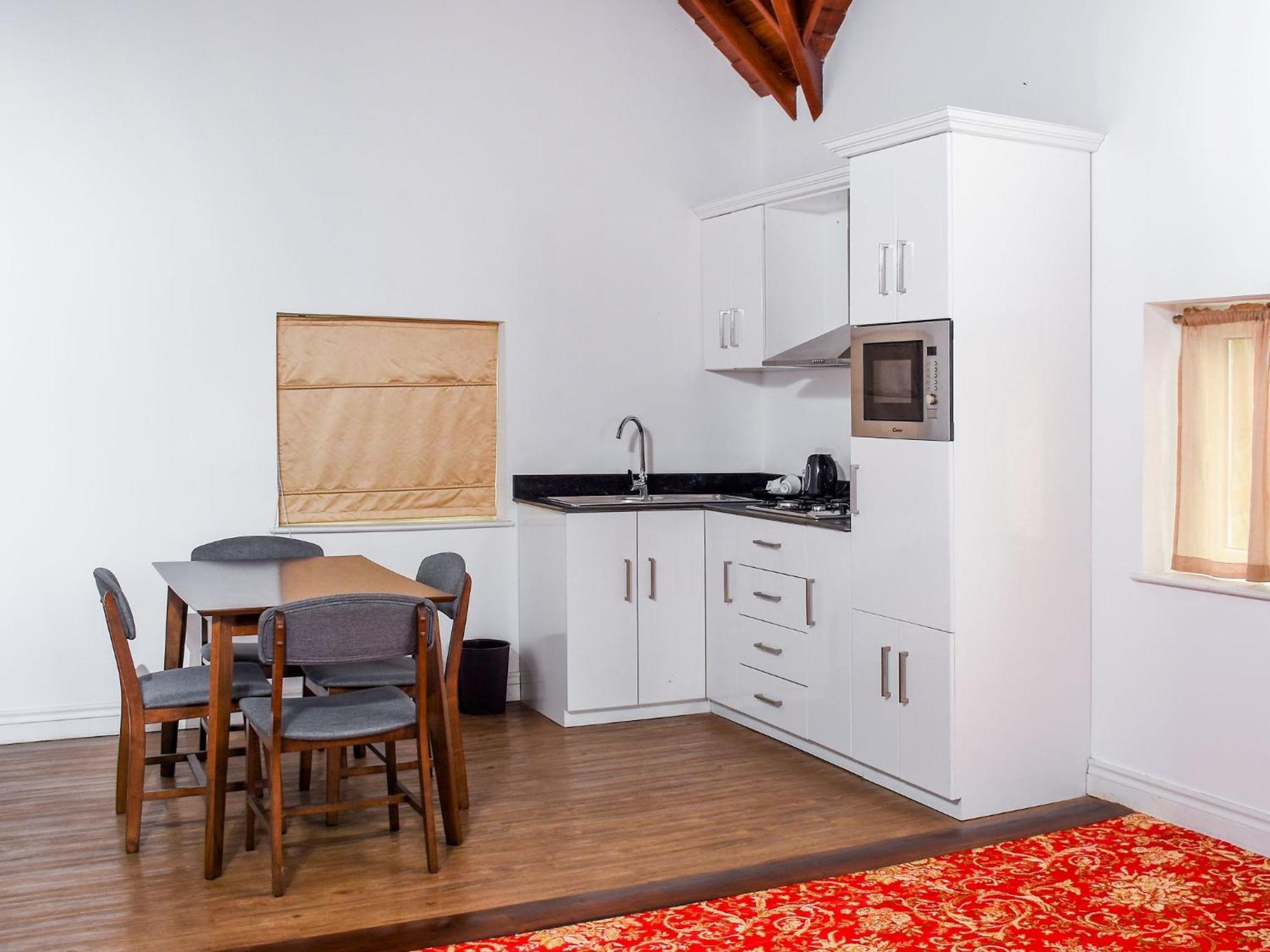 Hotel Little England By Joes 5*