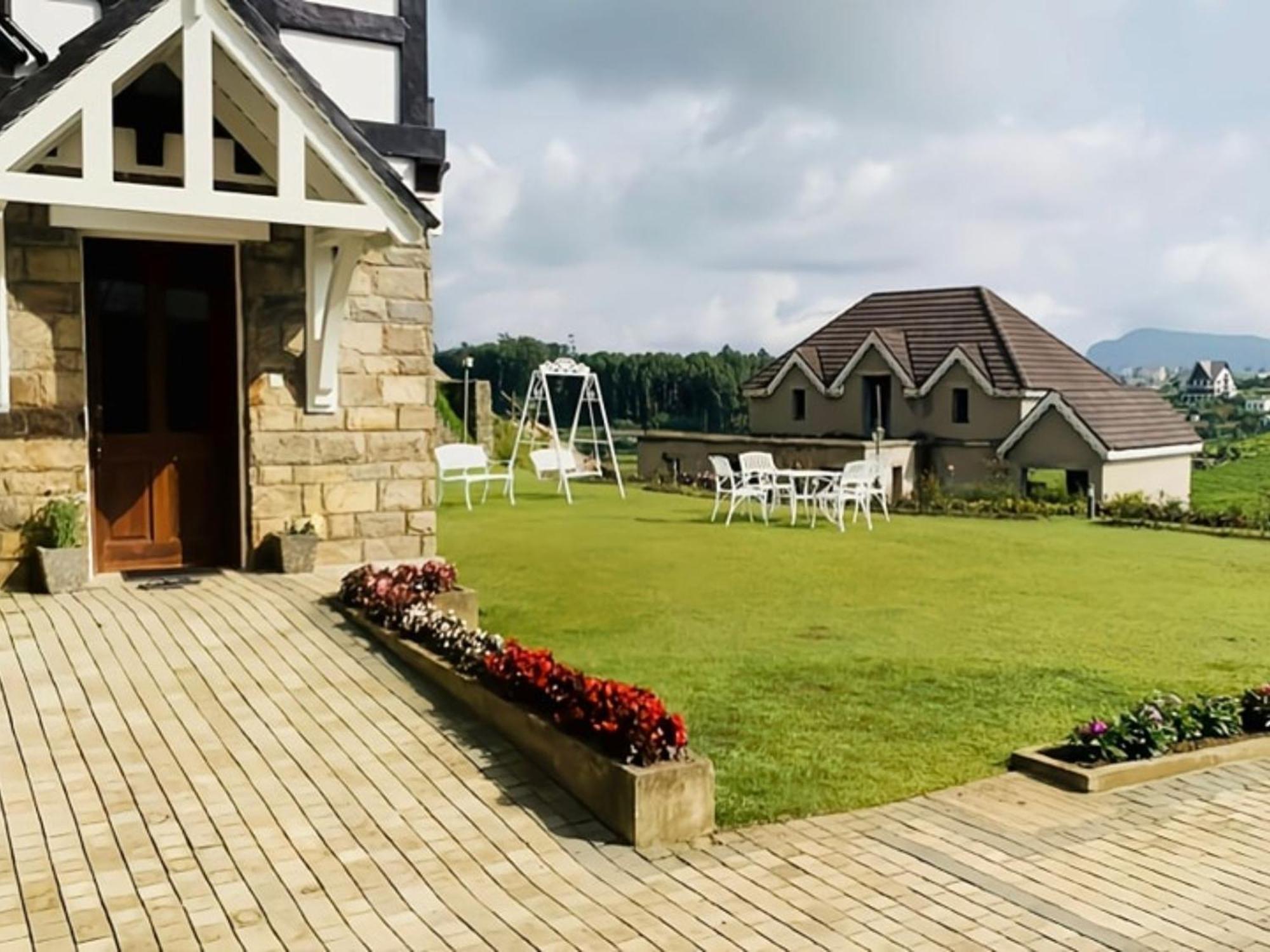 Hotel Little England By Joes