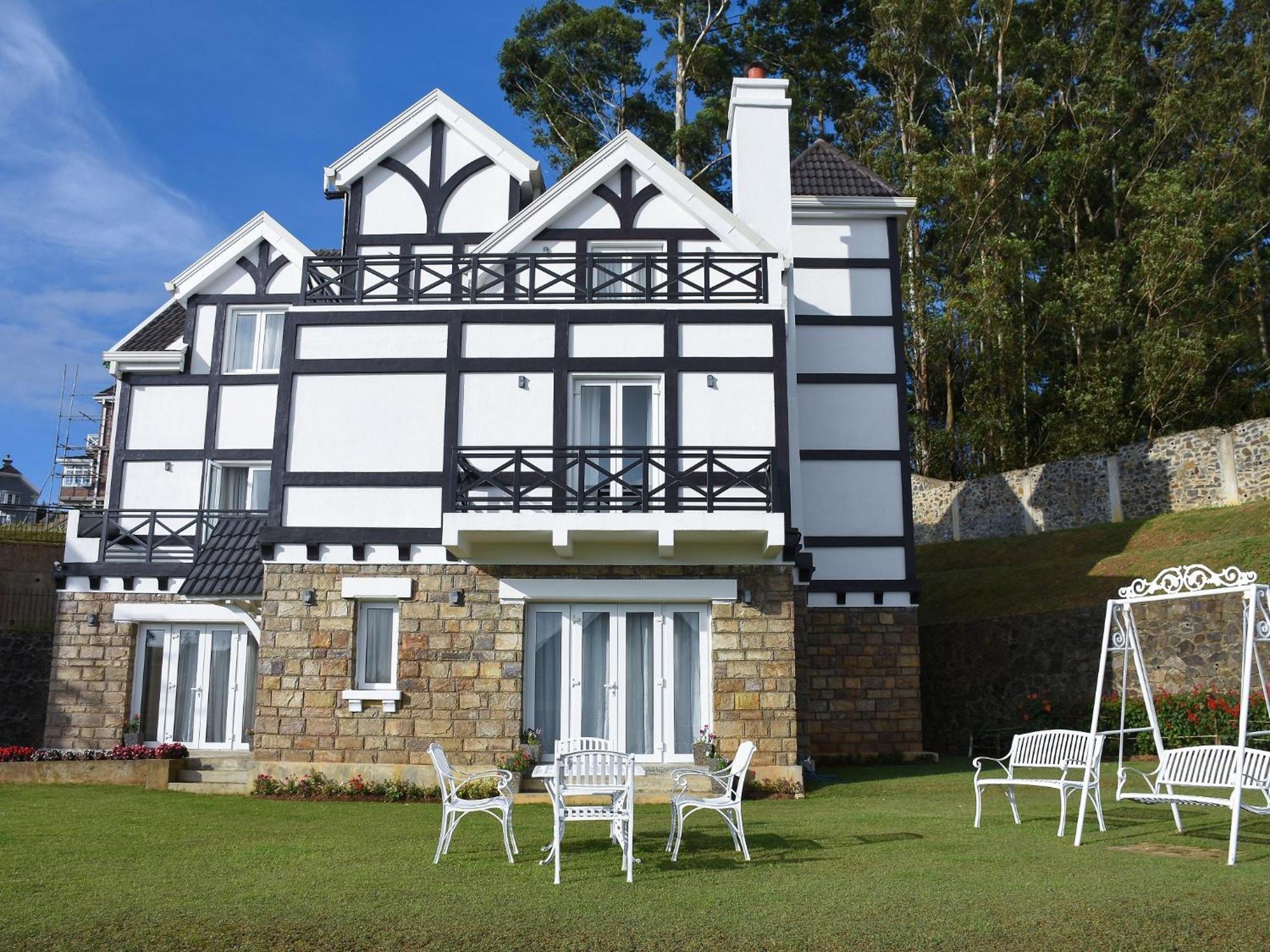 Hotel Little England By Joes 5*