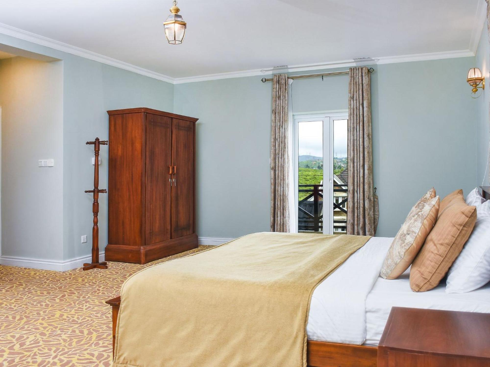 Hotel Little England By Joes 5*