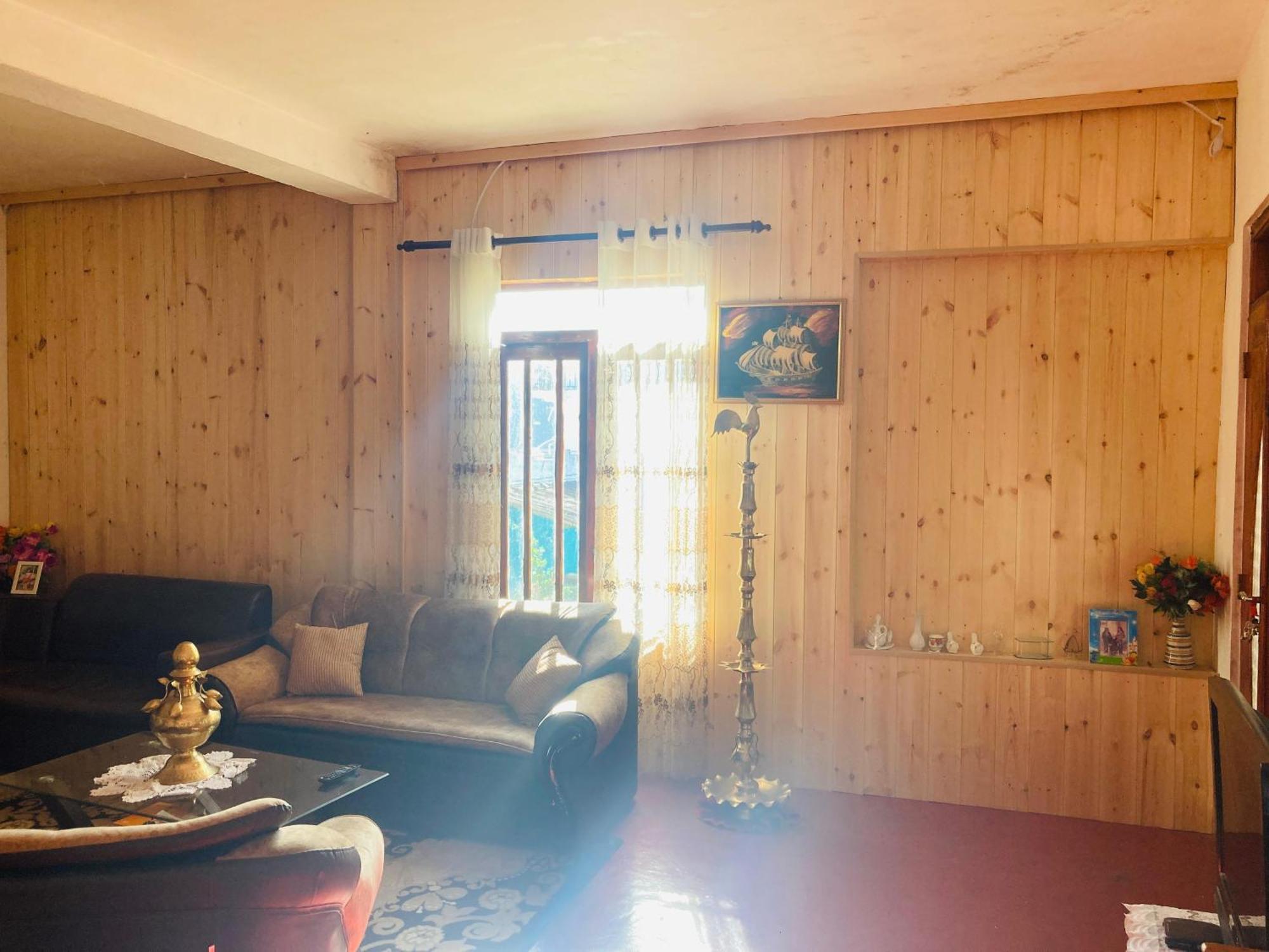 La Rose Homestay *
