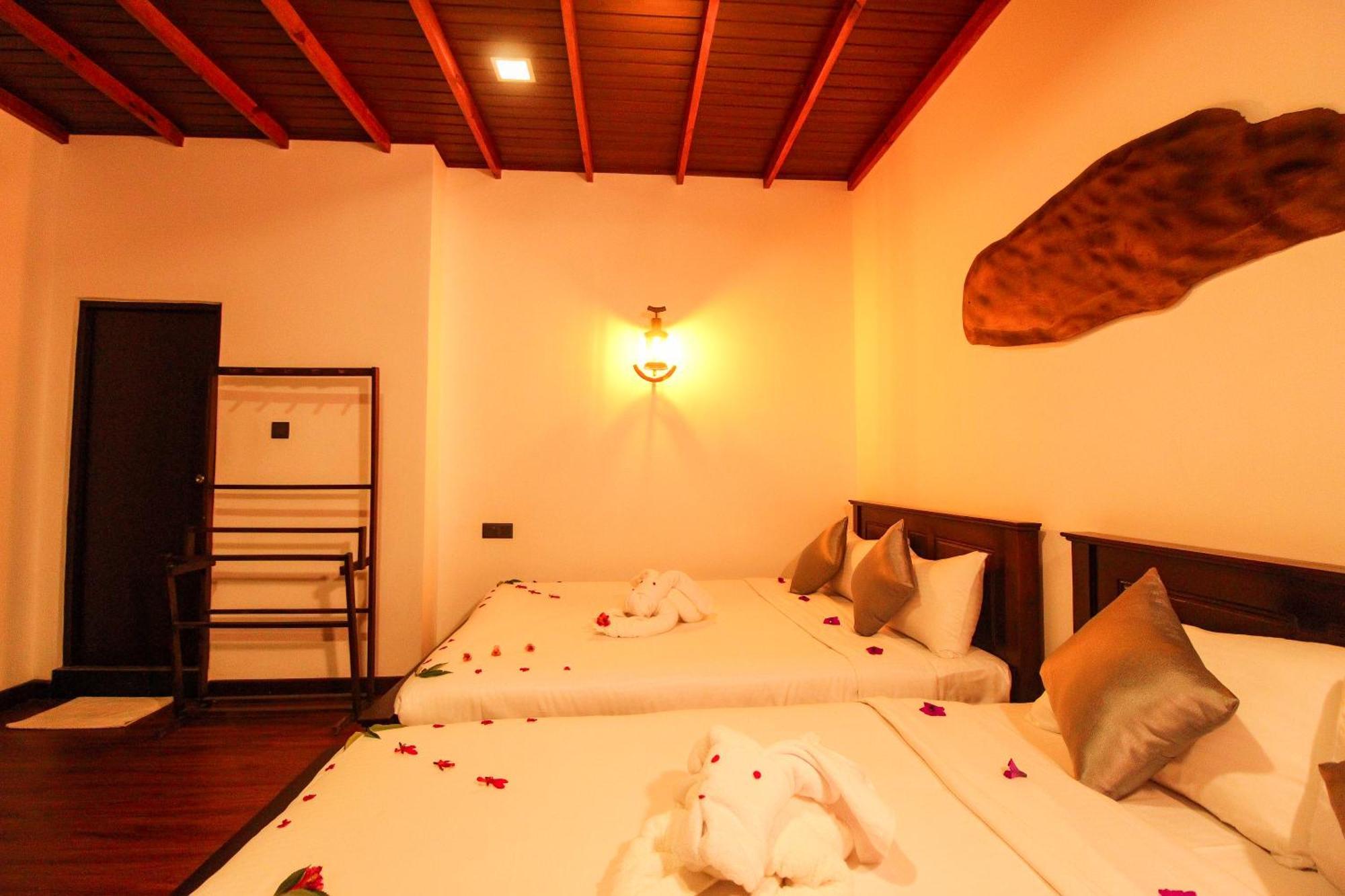 Hotel Friendly Hills