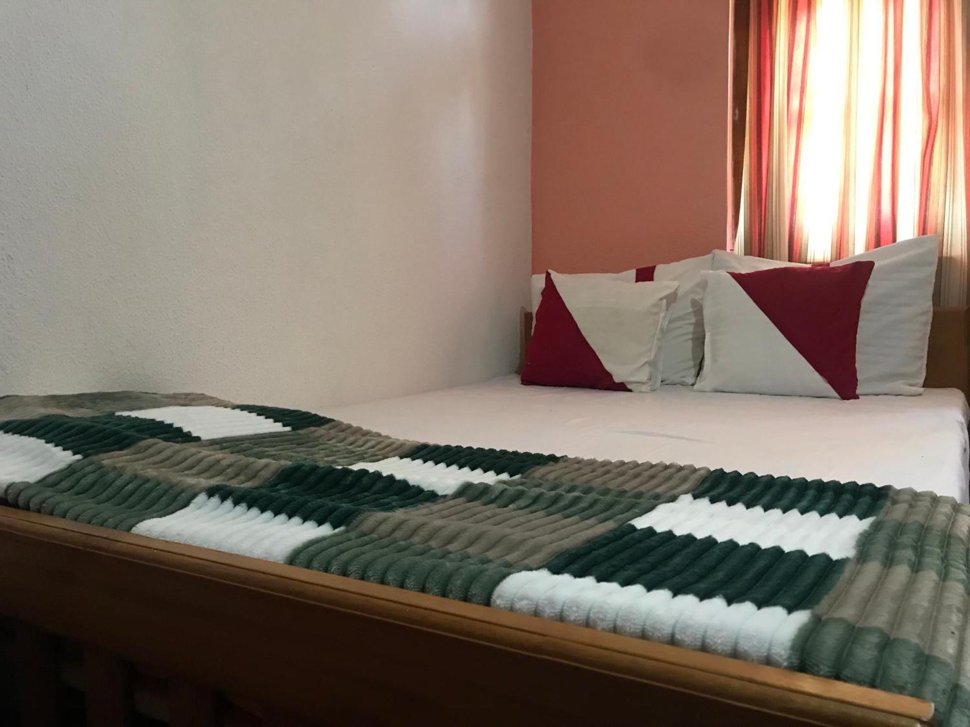 Guest house Aurora *