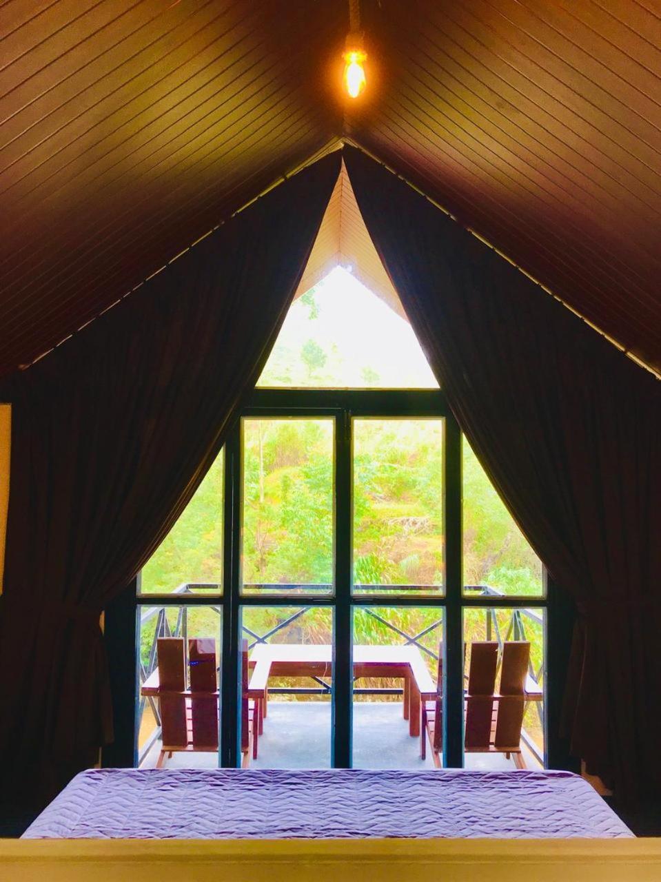 Apartment Grounder's River