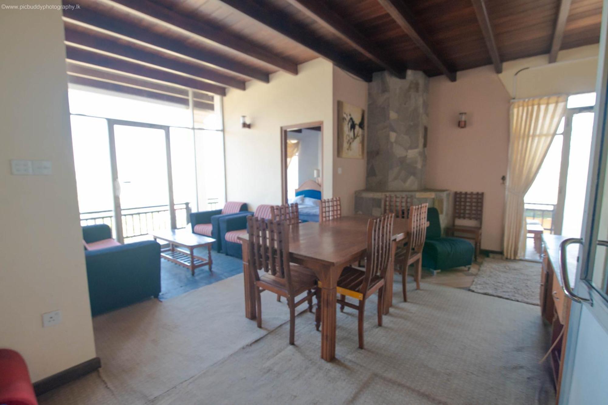 Hill Paradise Guest house *