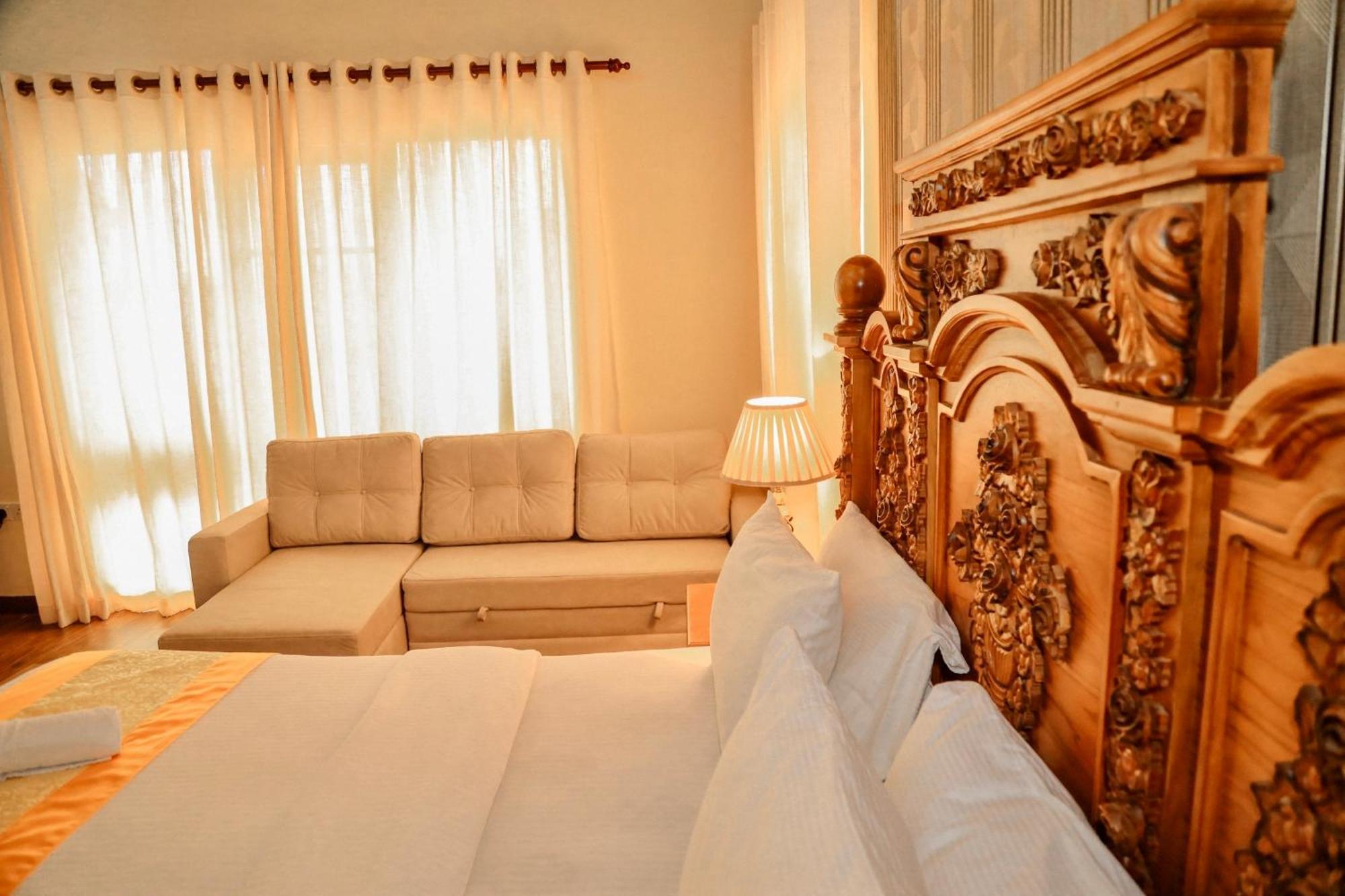 Hotel Alben Castle Glenfall Nuwara Eliya