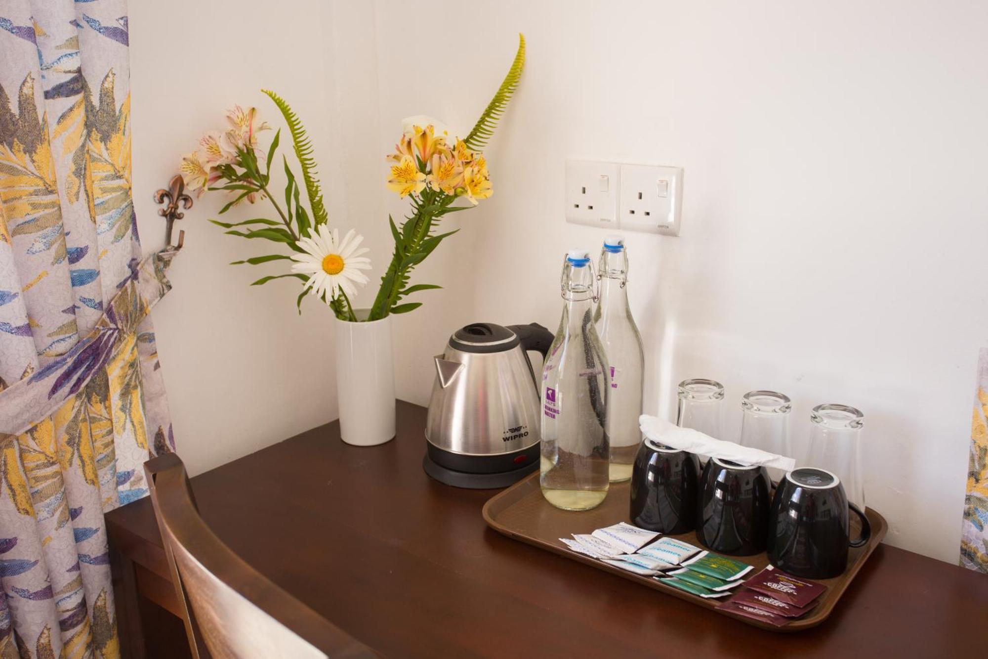 Lilys Nuwaraeliya 3*