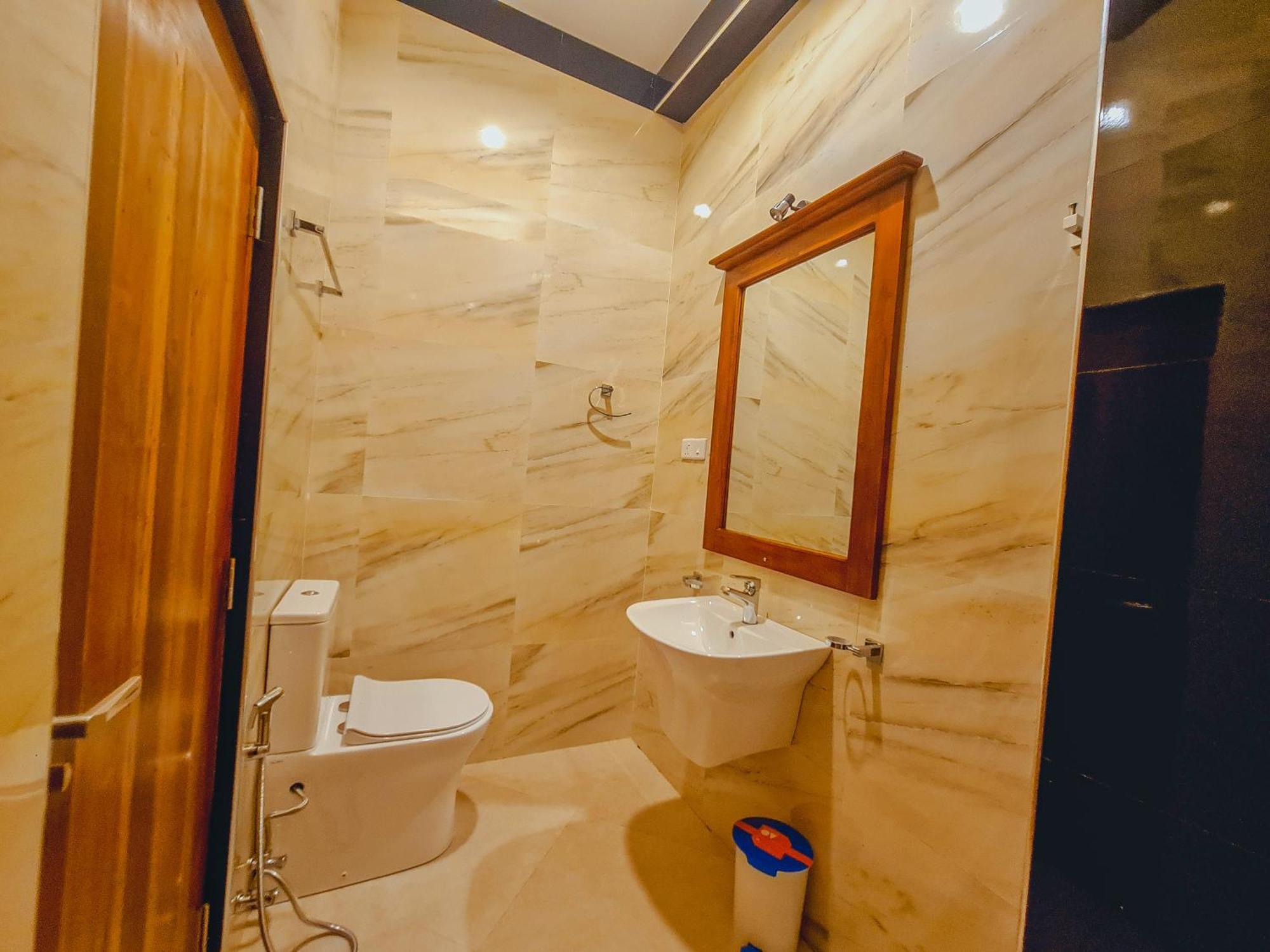 Hotel Rich 4*