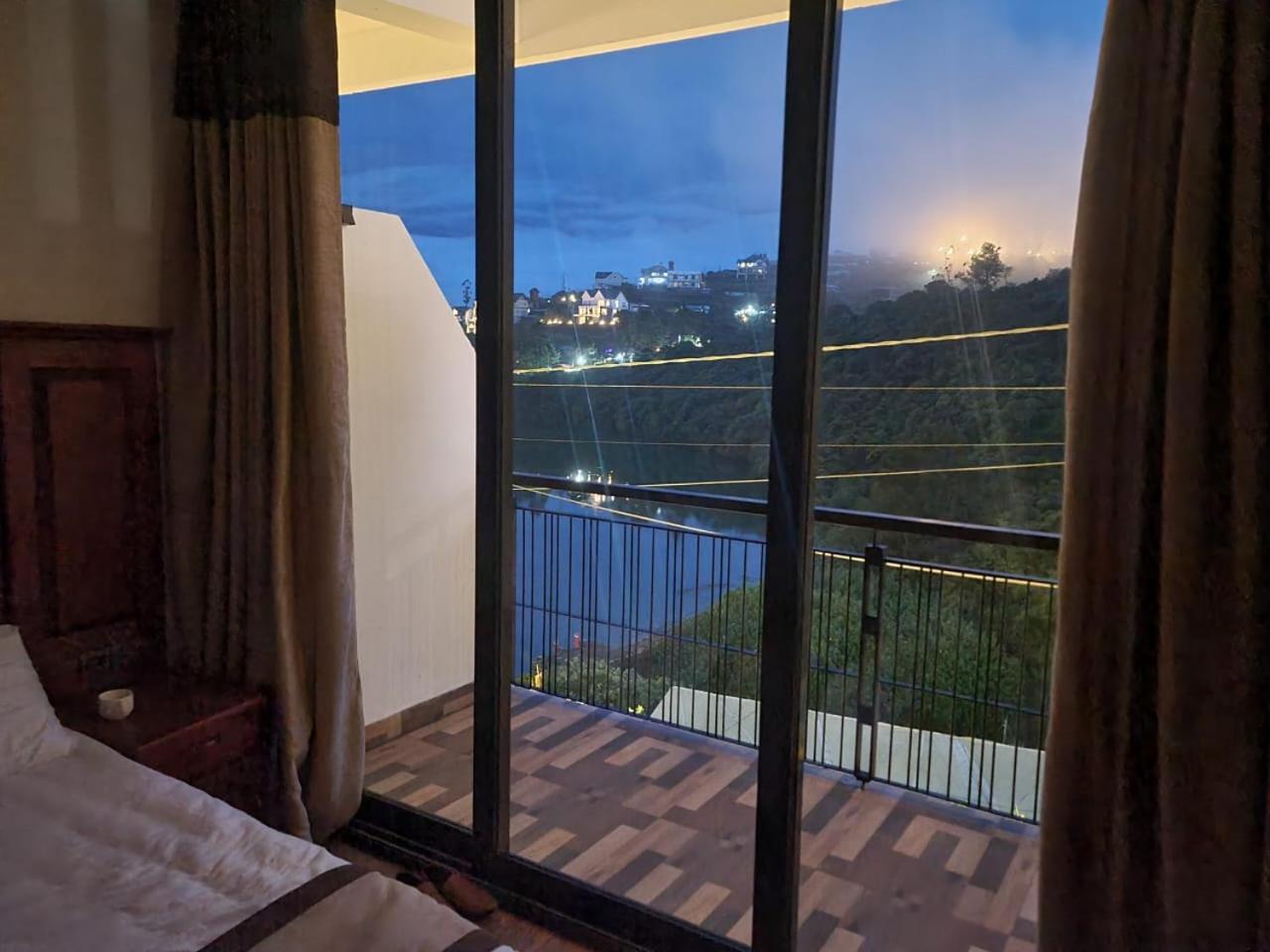 Rich Hotel 4*