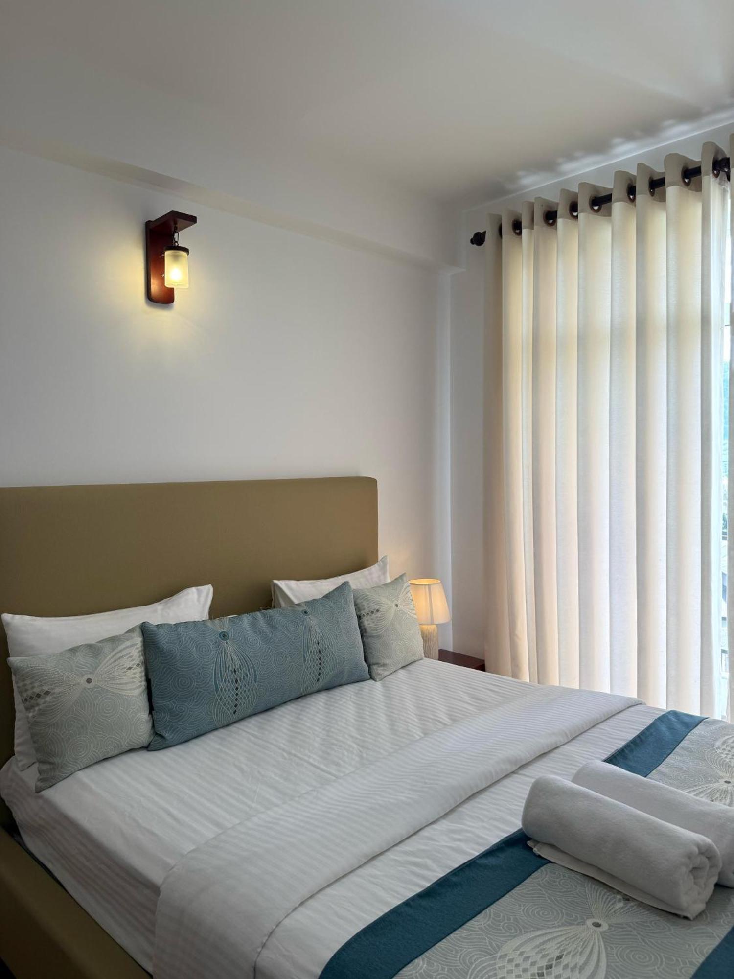 Nomentano Blue -luxury Apartments- *