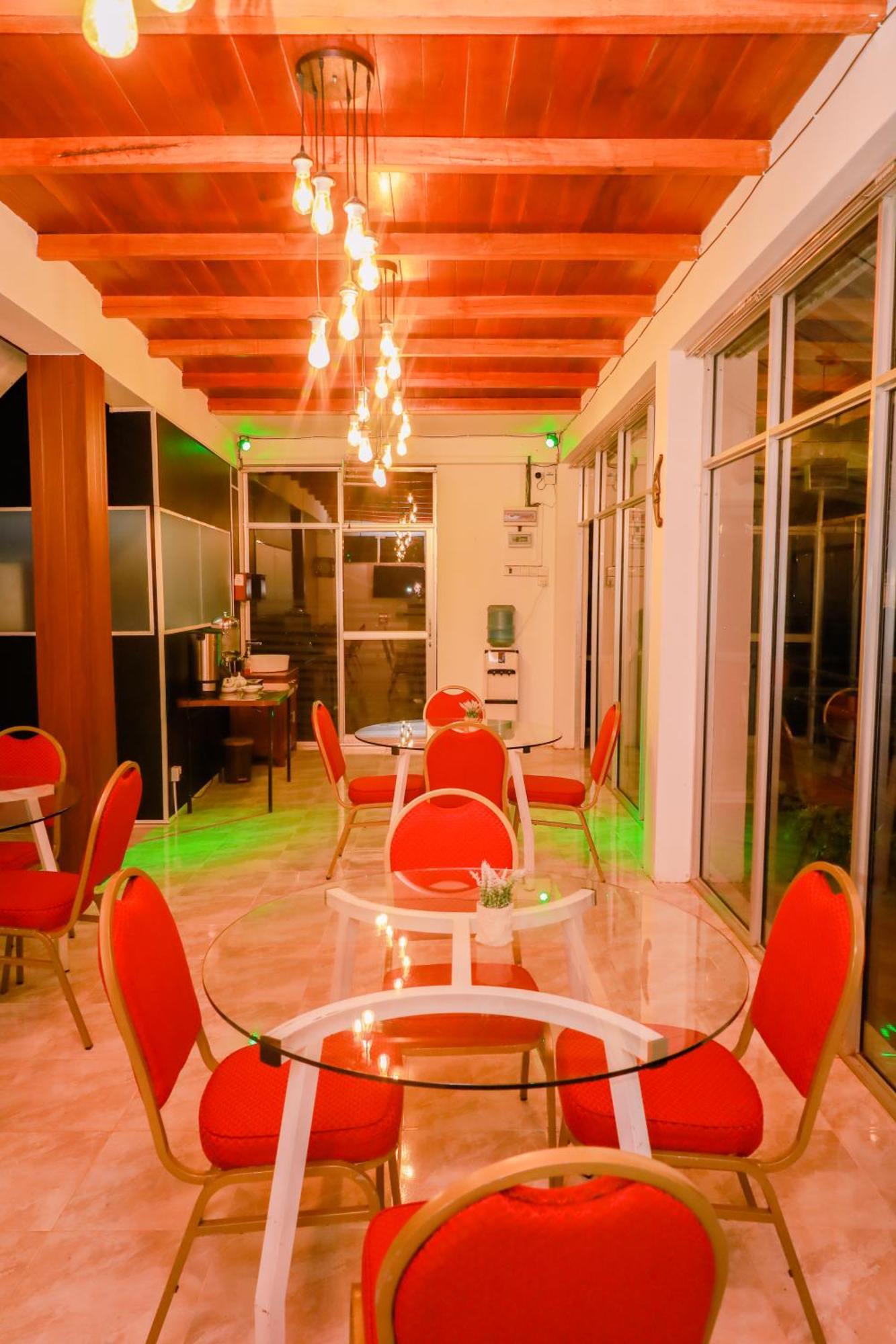 The Natures Nuwaraeliya Hotel 3*