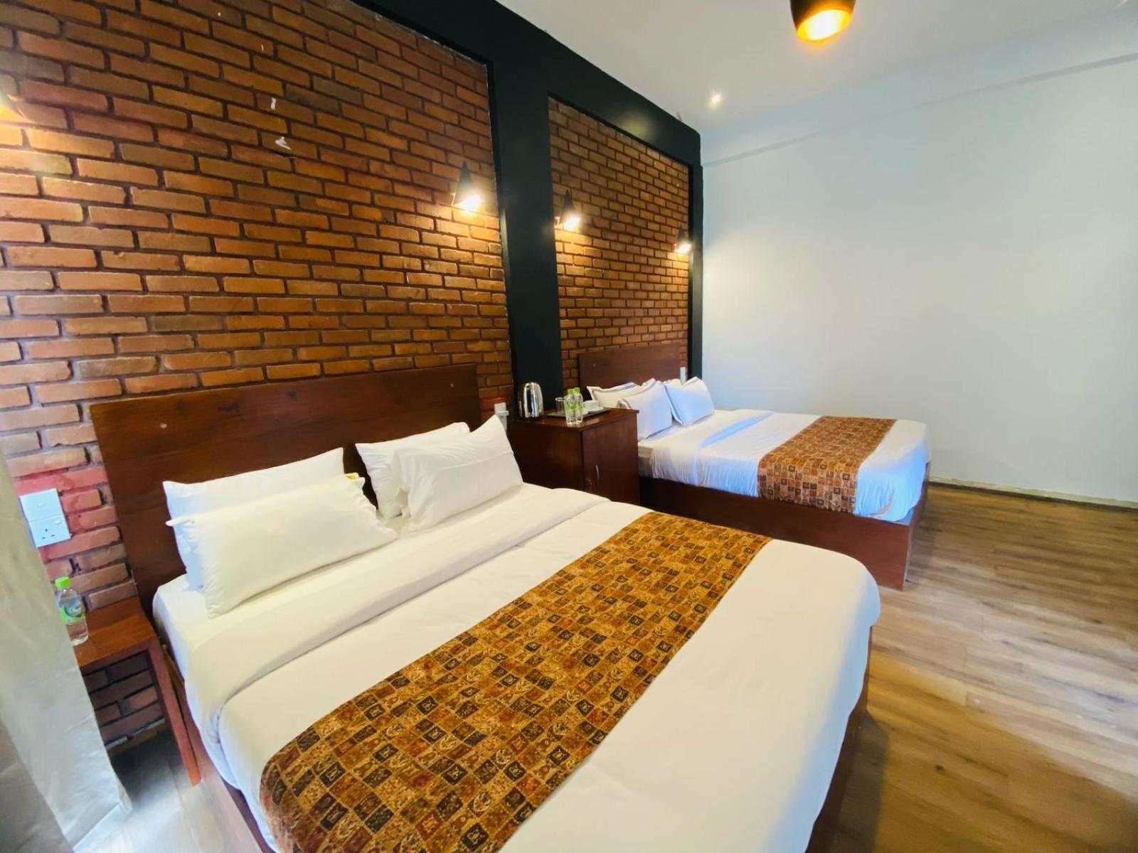 Guest house Fourth Milestone