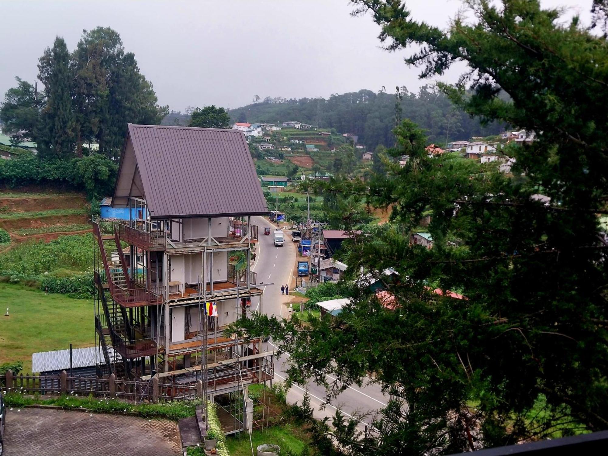 Hotel Drizzle Ridge