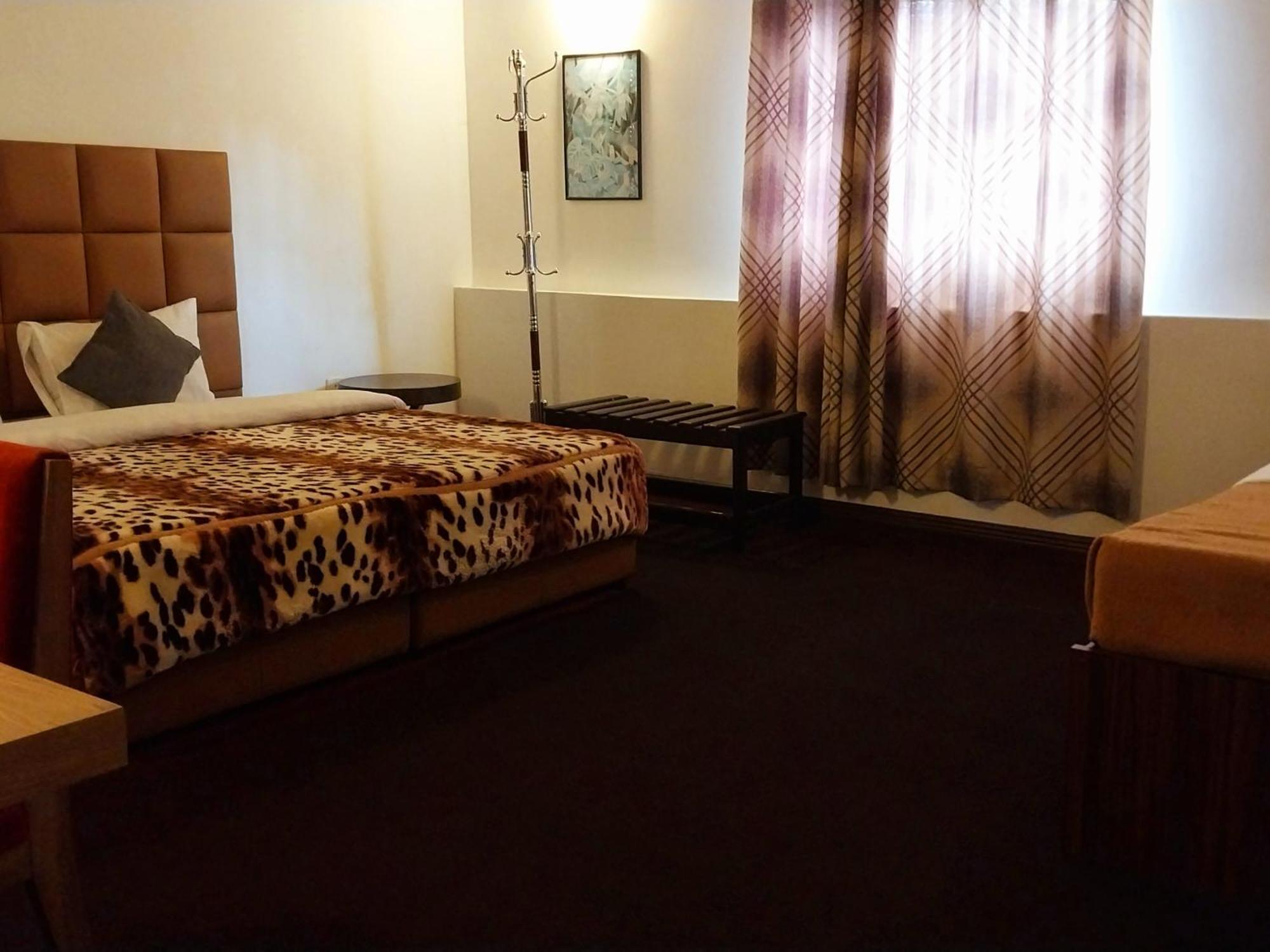 Hotel Drizzle Ridge Nuwara Eliya