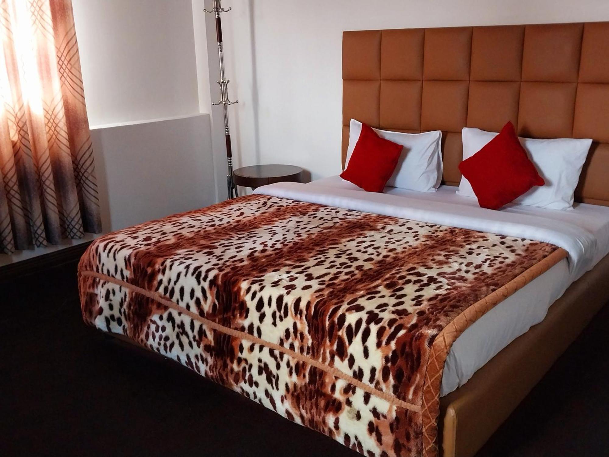 Hotel Drizzle Ridge Nuwara Eliya
