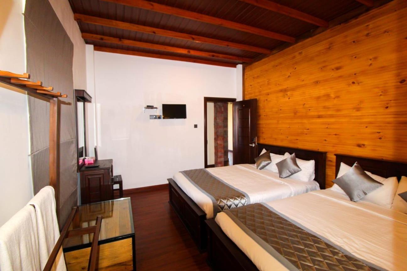 Friendly Hills Hotel Nuwara Eliya