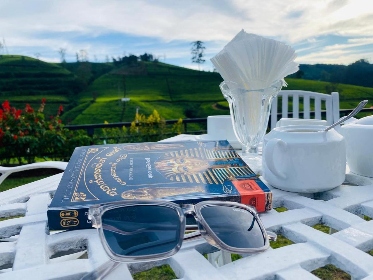 Hotel Friendly Hills Nuwara Eliya