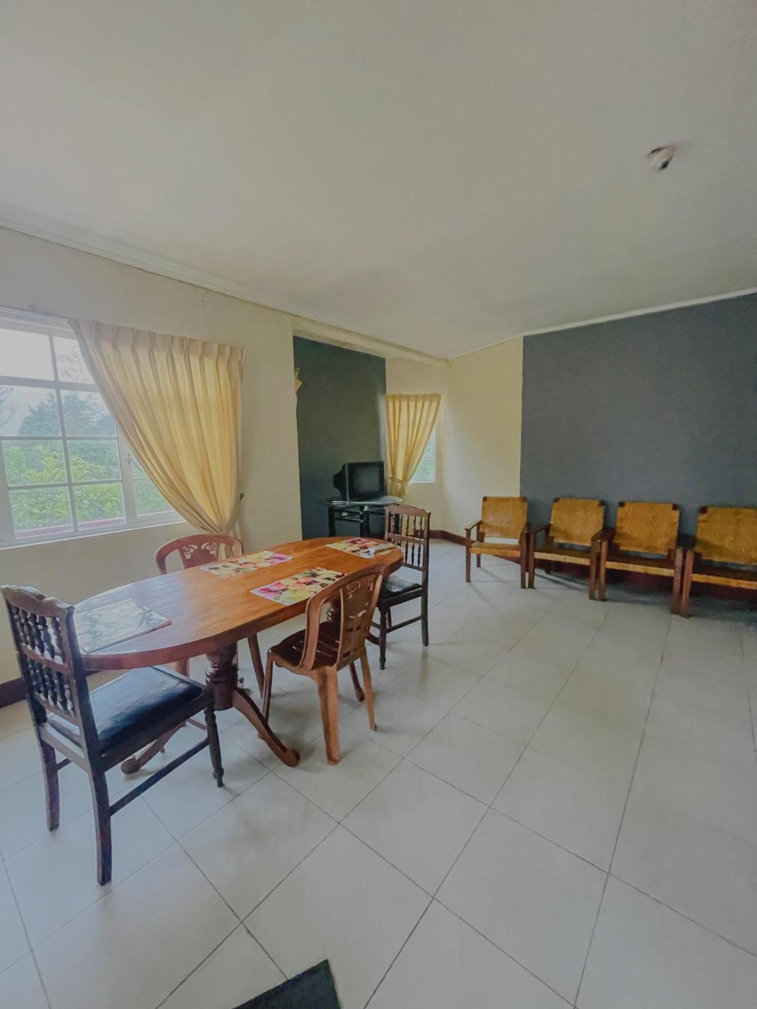 Grand Nauro Guest house