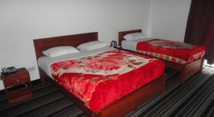Ashley Hotel