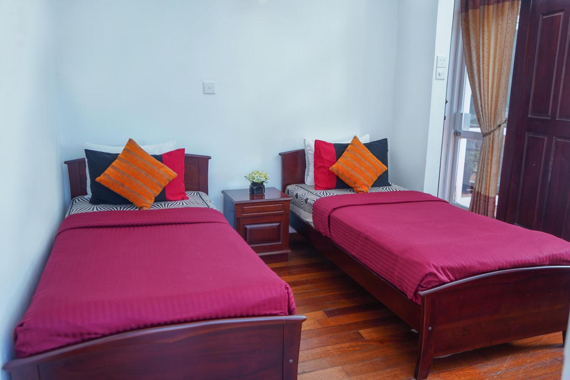 Mountain Breeze Cool Apartment