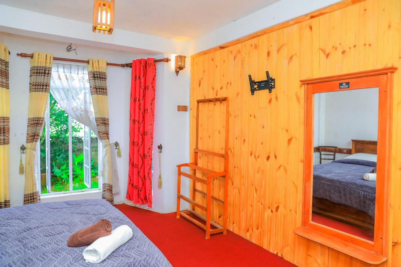 Single Tree Nuwara Eliya