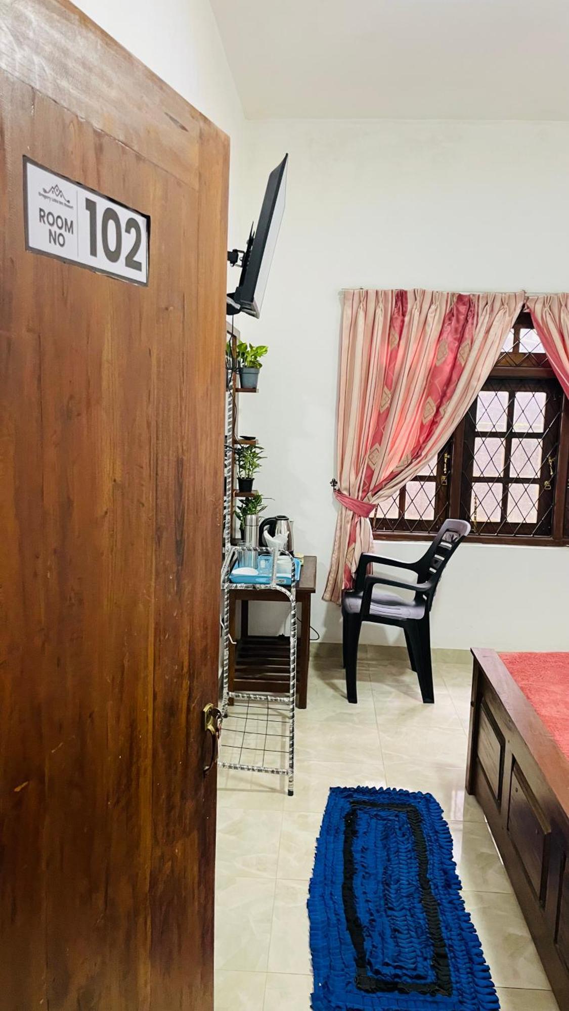 Gregory * Nuwara Eliya