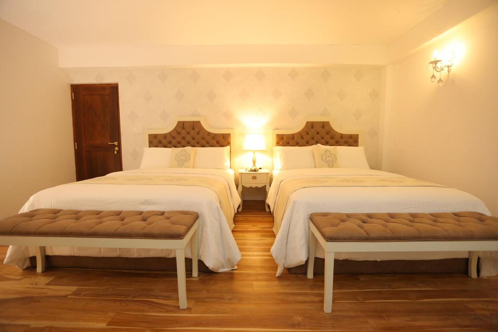 Nicholas Nuwara Eliya