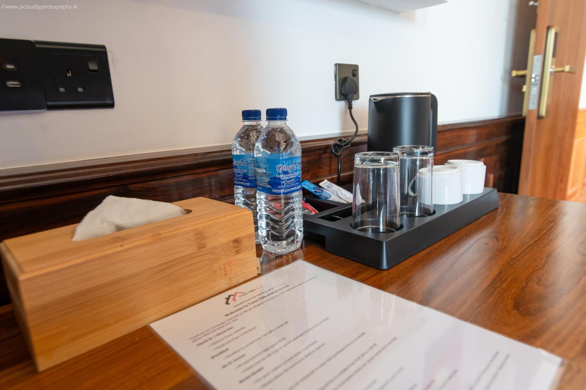 Twin Red - Luxury With Mountain View Hotel *