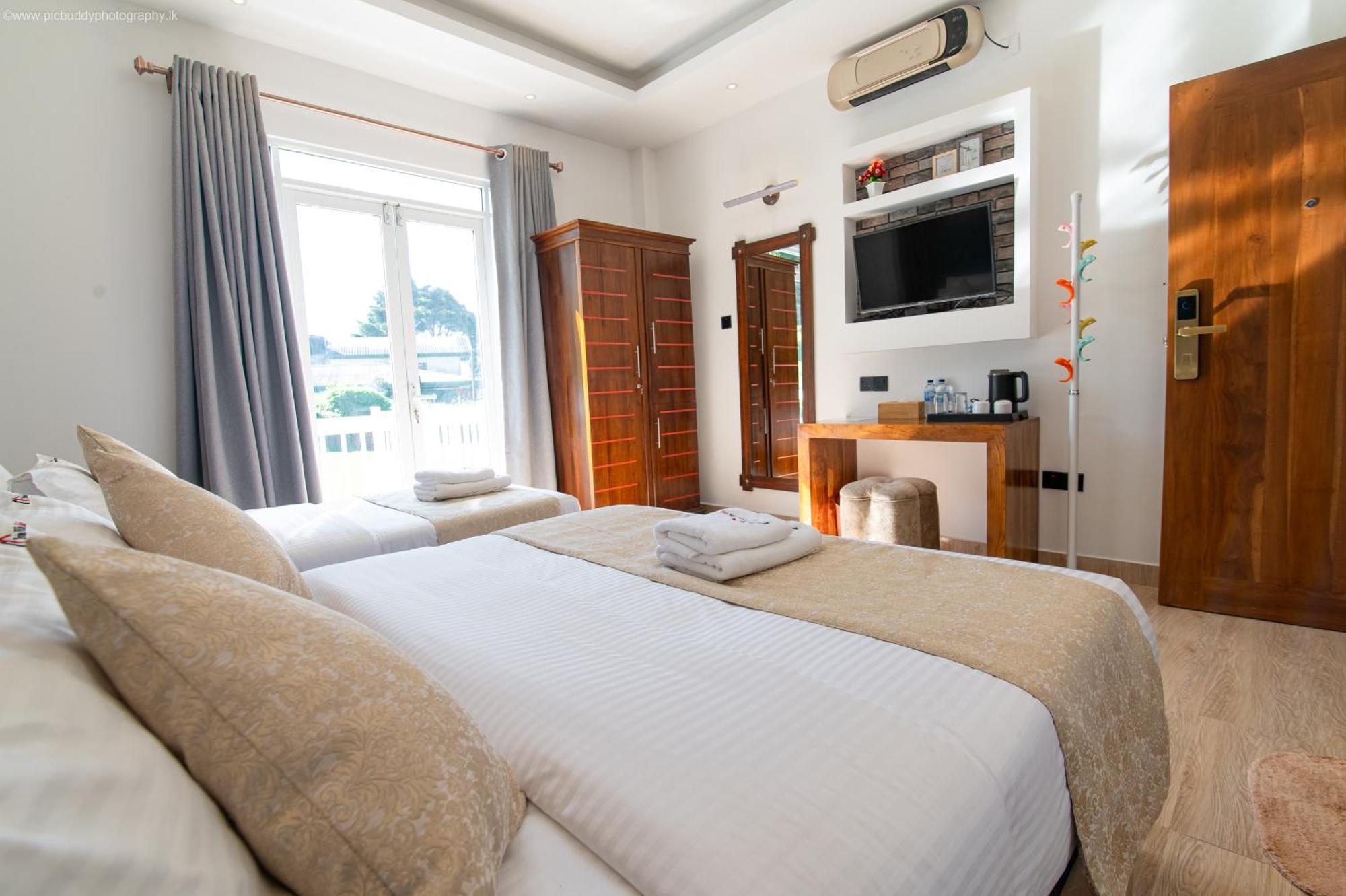 Twin Red - Luxury With Mountain View Nuwara Eliya