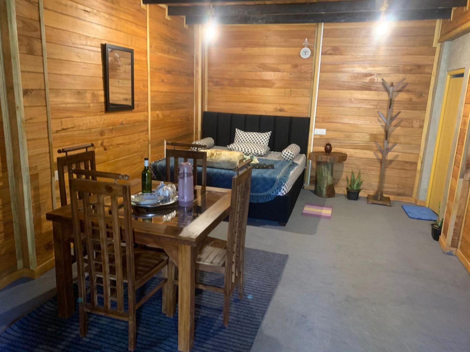 Homestay 20/20 Wood Nuwara Eliya