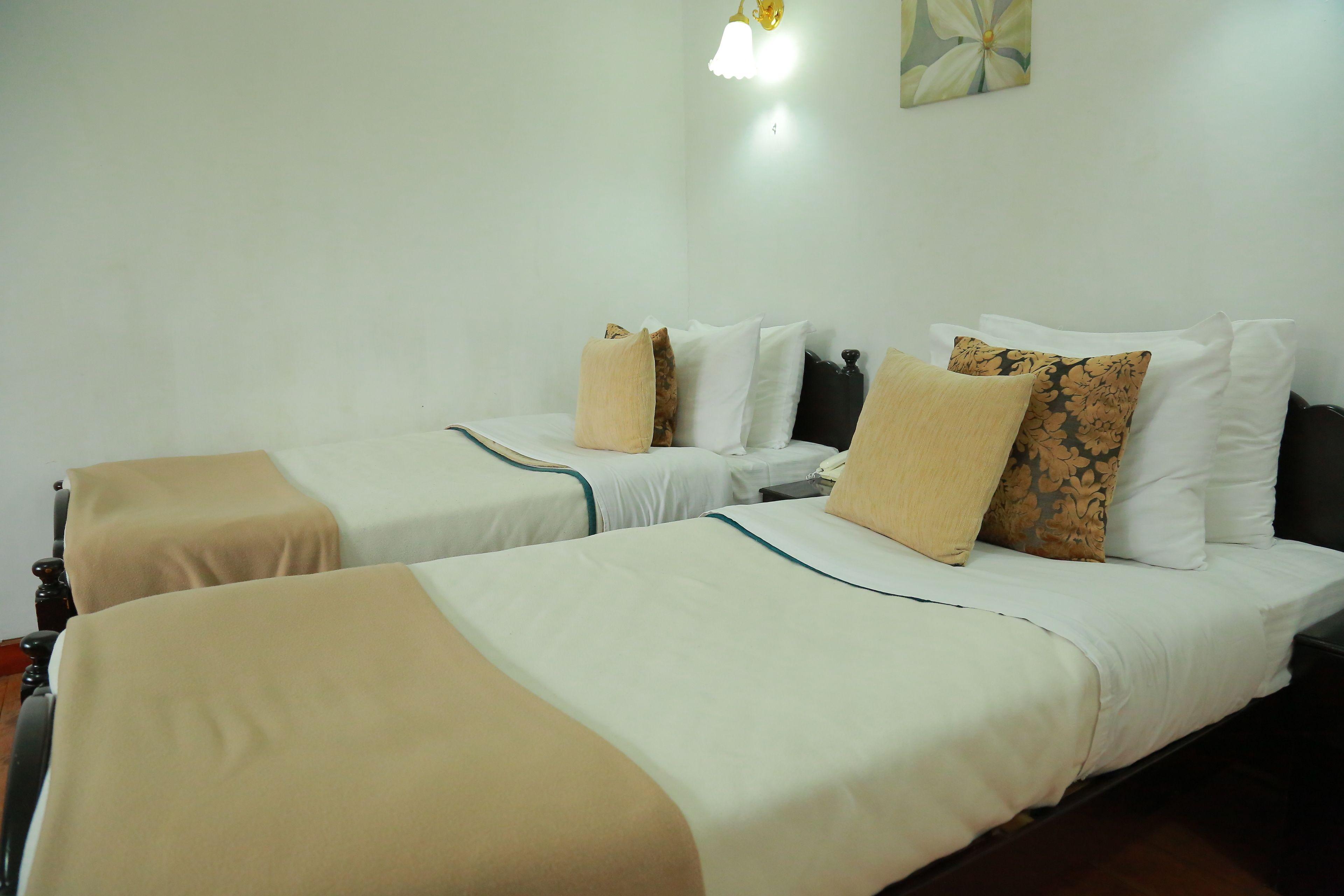 Golf Club Nuwara Eliya