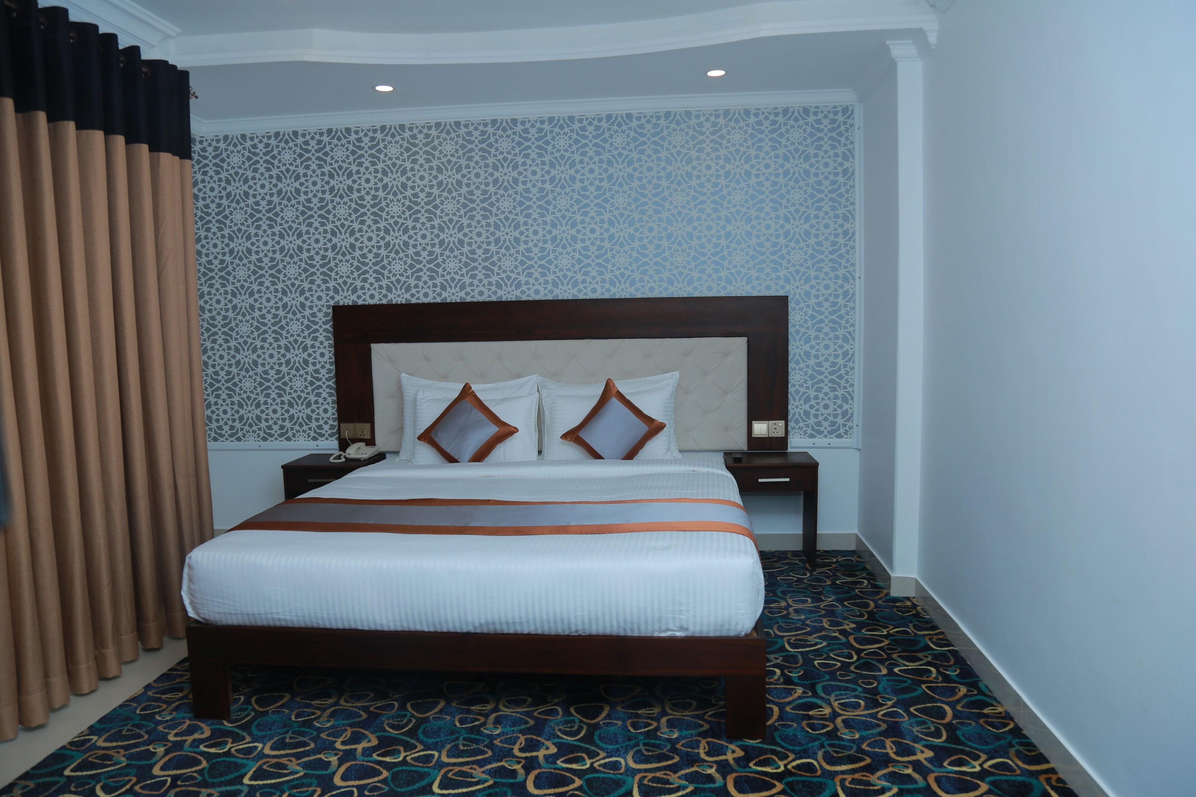 Hotel Galaxy Grand