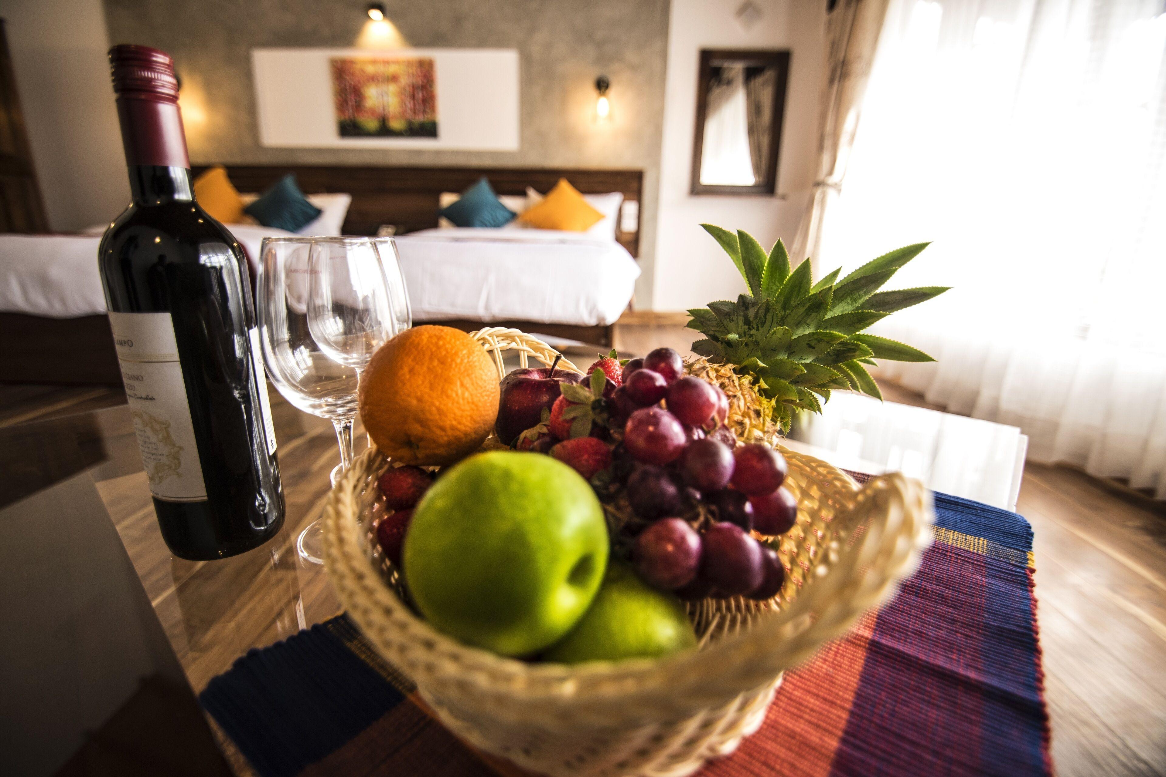Hotel Seasons - Nuwara Eliya