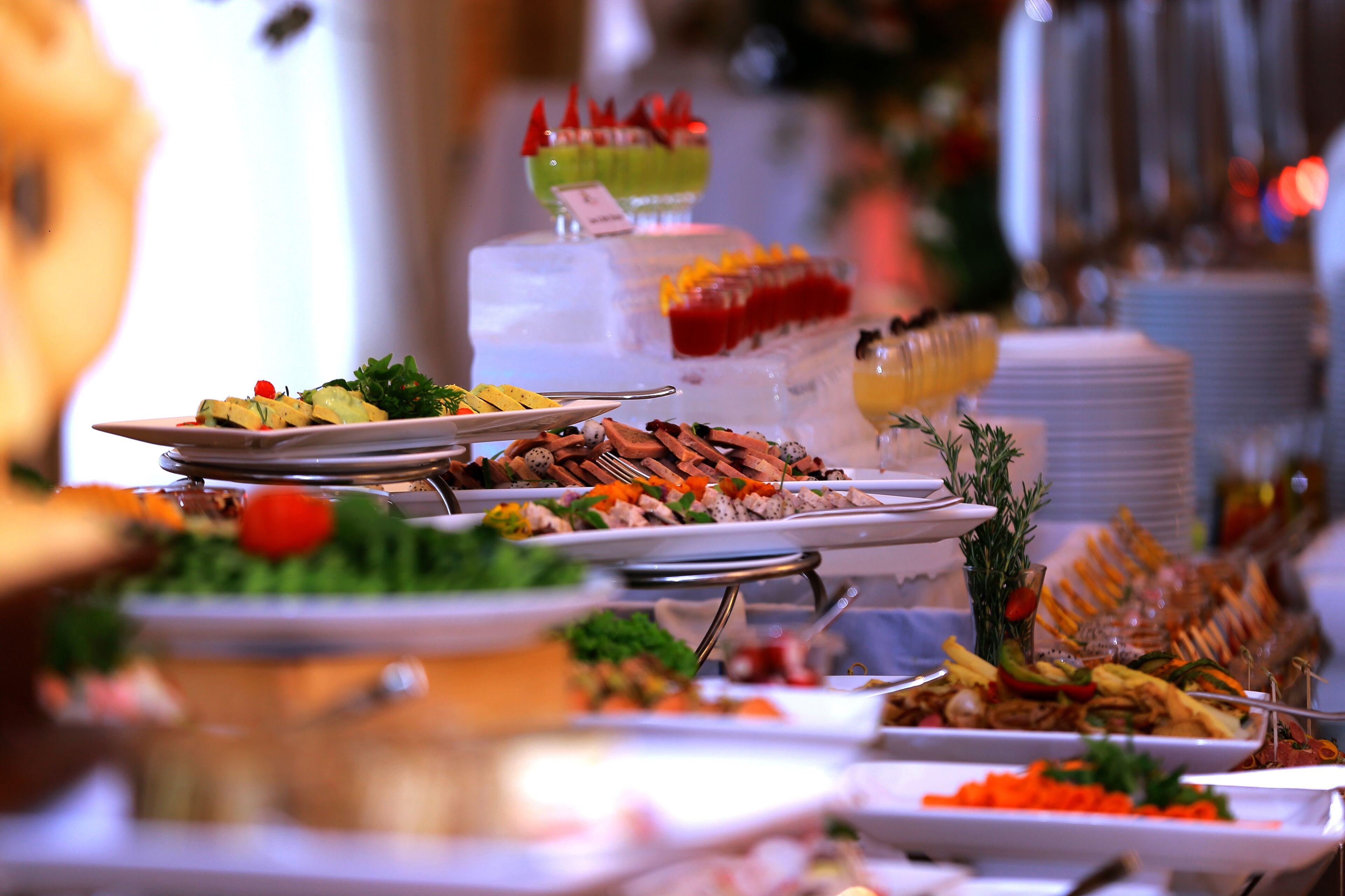 Araliya Red - Budget Friendly Hotel- Where Find Stunning 360 Panoramic View Of