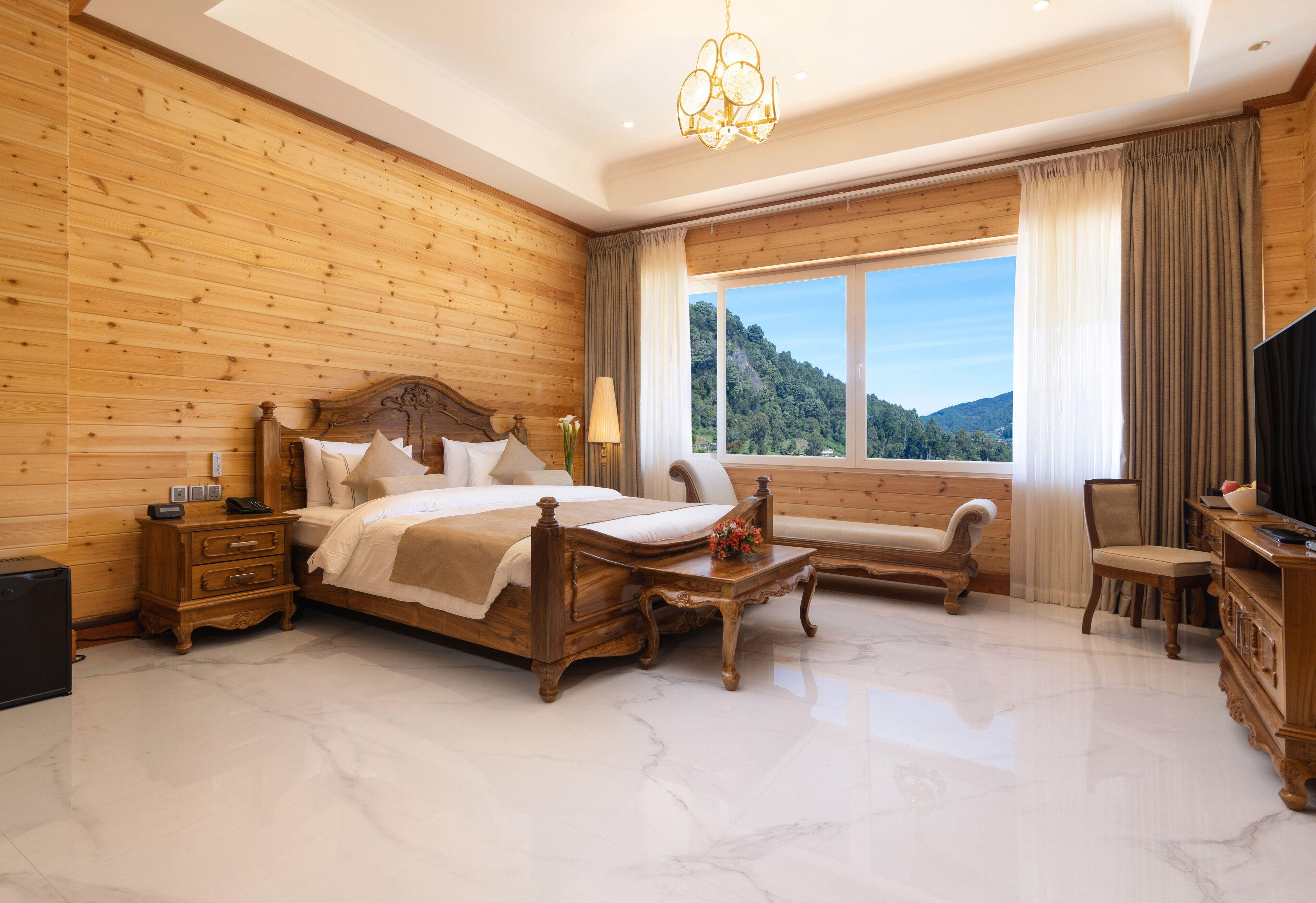 Araliya Red - Budget Friendly Hotel- Where Find Stunning 360 Panoramic View Of Hotel