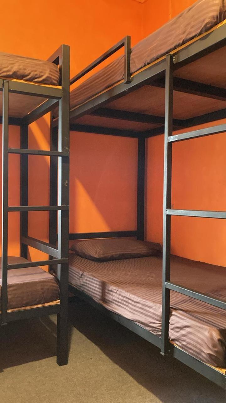 C'est La Vie Hostel Nuwara Eliya