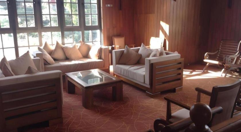 Daffodils Hotel Nuwara Eliya
