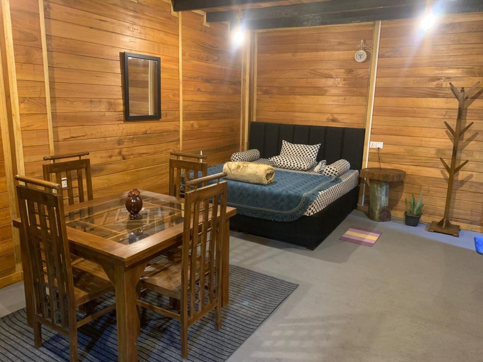 20/20 Wood Nuwara Eliya