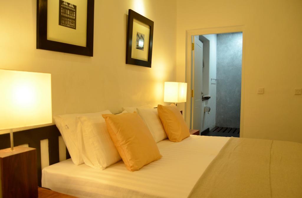Bed & Breakfast 26. Loversleap
