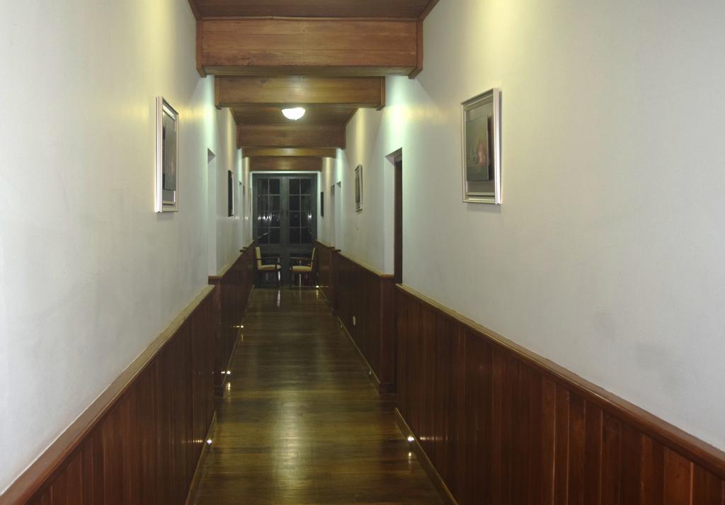 Hotel Daffodils Nuwara Eliya