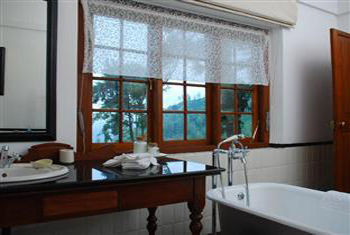 Jetwing Warwick Gardens, A Luxury Reserve Hotel