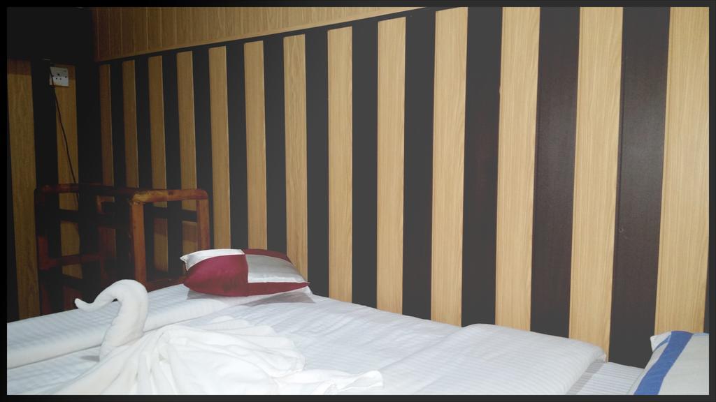 Guest house Happy Holiday *