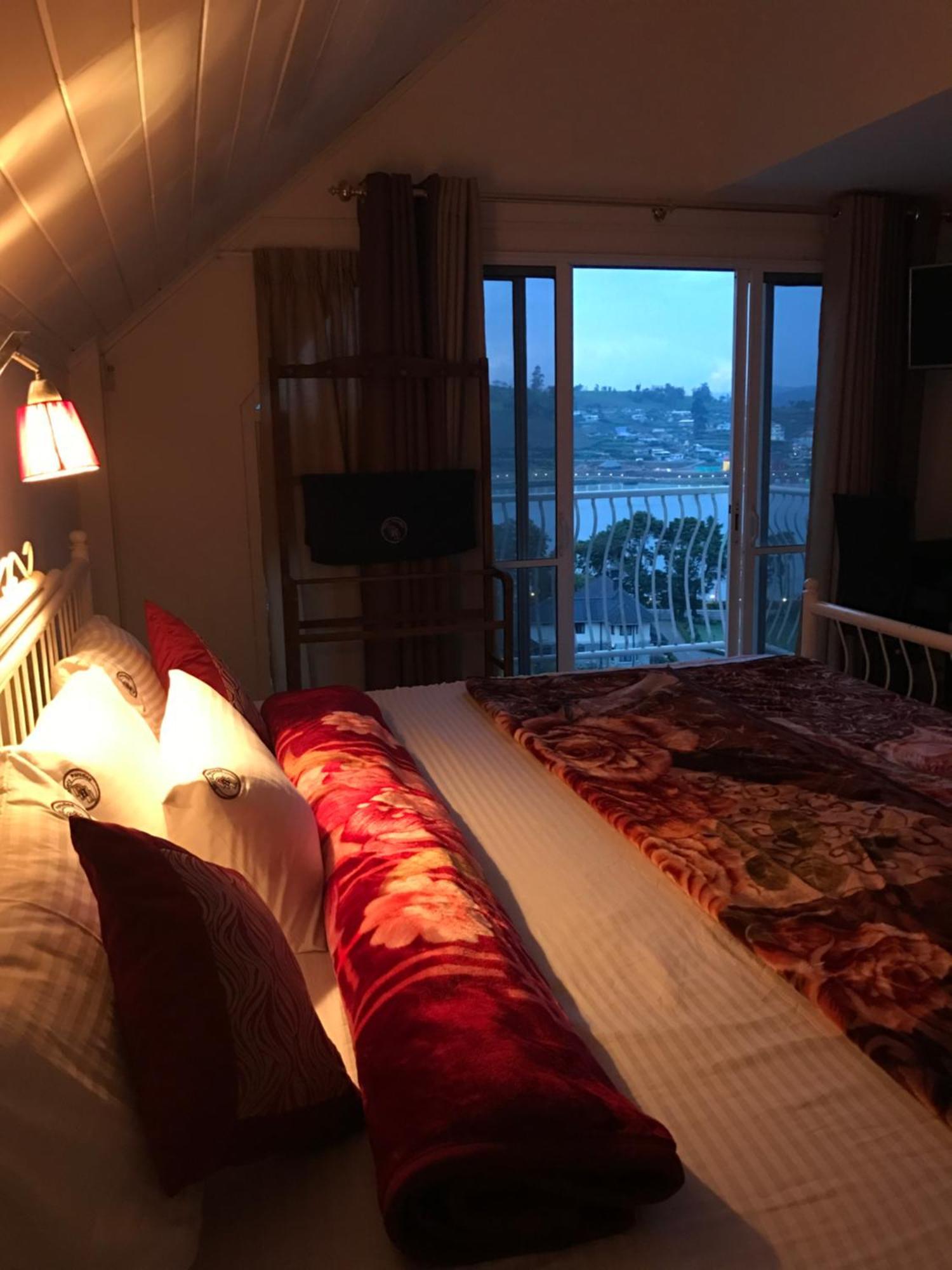 Misty Paradise Of Gregory Bed & Breakfast
