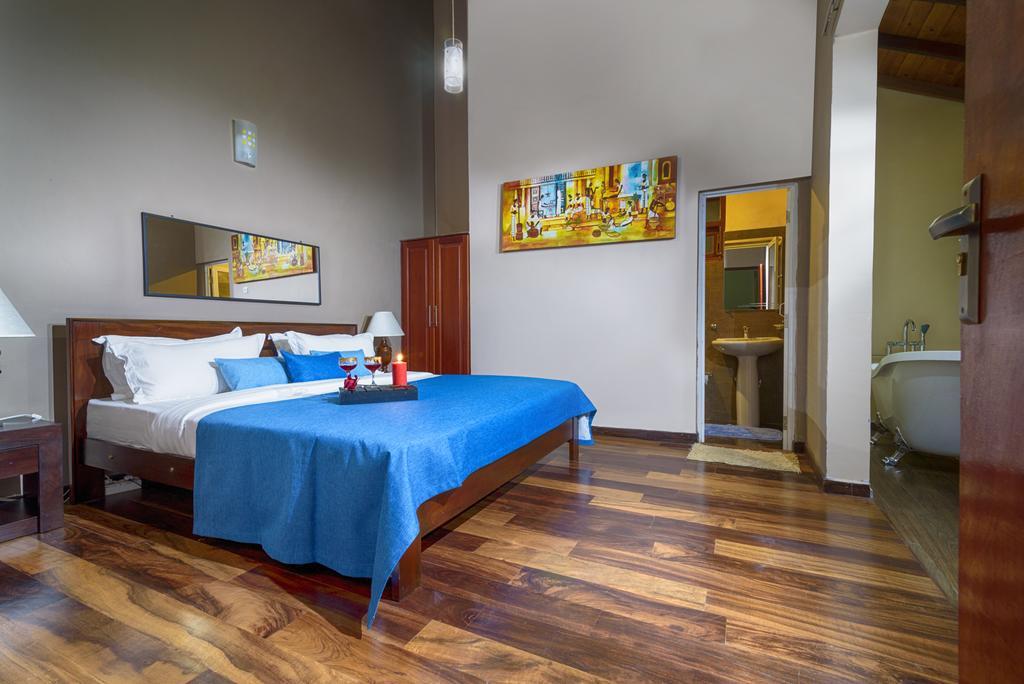 Lemon Court Villa