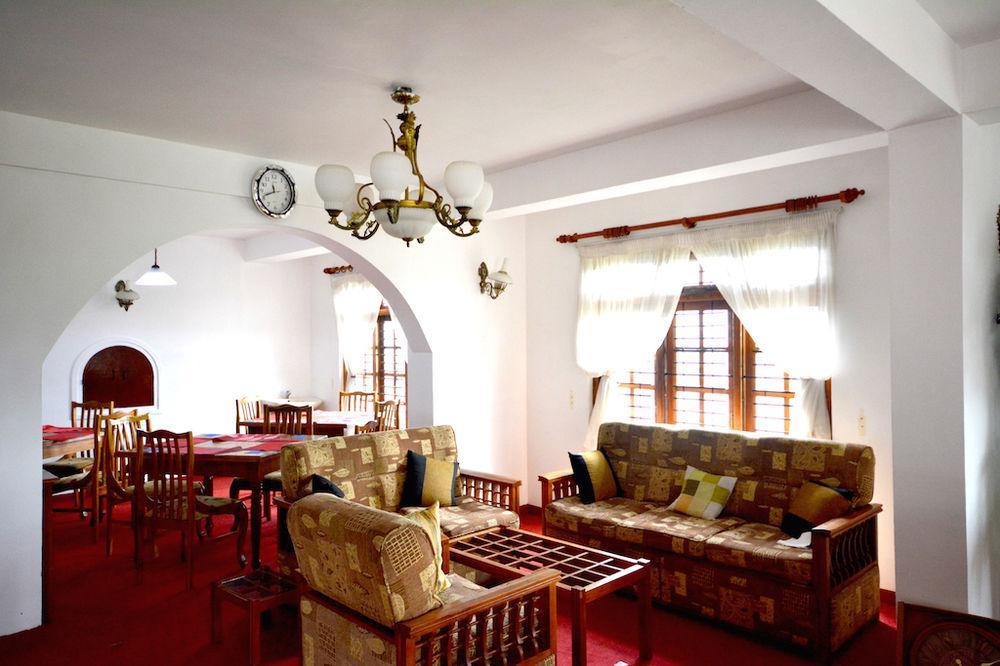 Royal Mount Hotel & Restaurant Apartment Nuwara Eliya
