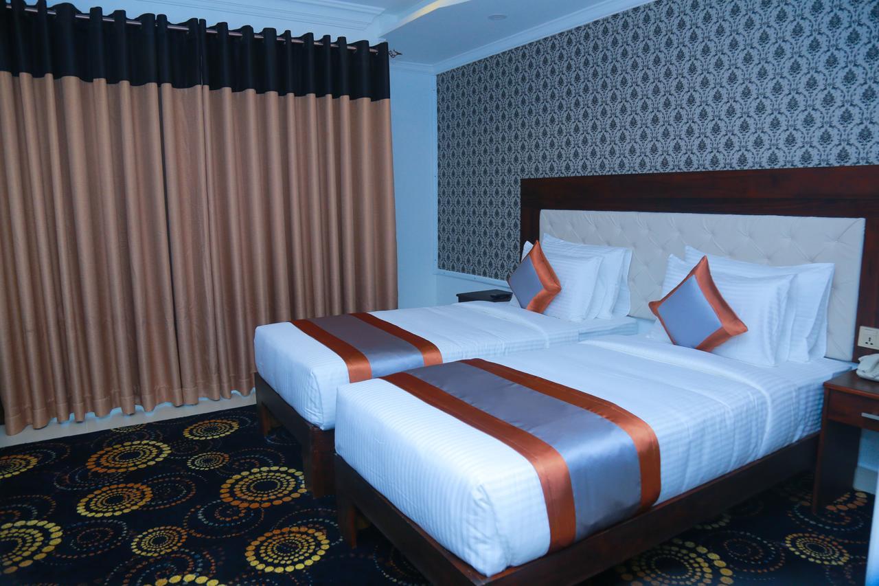 Hotel Galaxy Grand