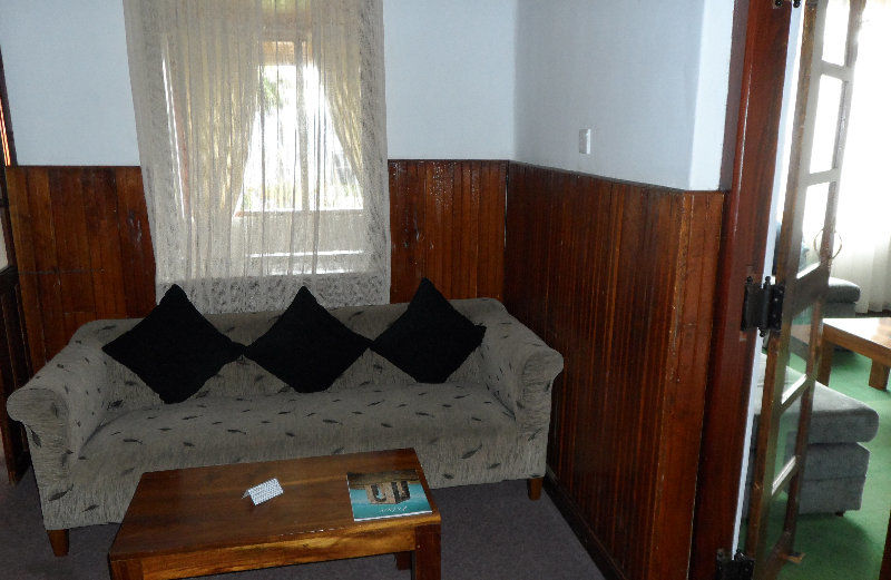Tea Bush Hotel 3*